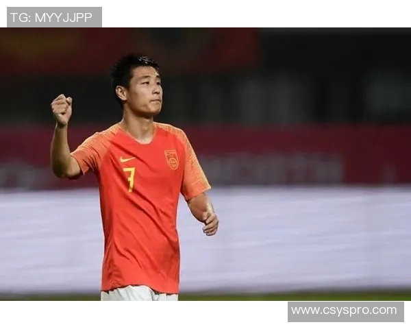 南京足球队荣登全国足球团队协作排行榜第五名展现团队精神与实力