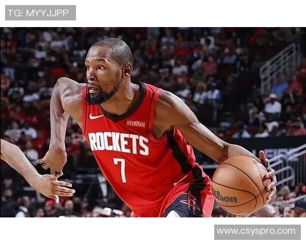 火箭队与篮网激战正酣NBA赛场精彩对决引发球迷热议