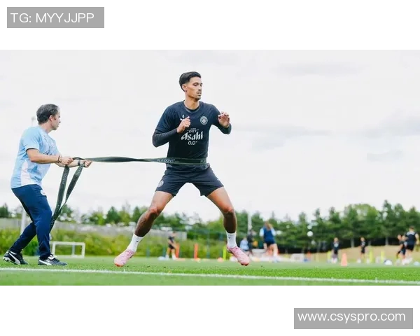 罗德里在曼城的崛起之路与未来发展展望分析